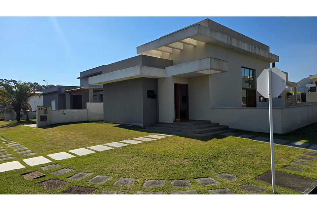 Casa em Condom�nio - Venda - S�o Jo�o do Rio Vermelho - Florian�polis - SC